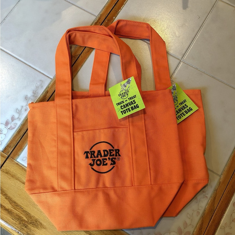 🌟Trader Joe's Trick or Treat Mini Canvas Tote Bag - Picture 3 of 6